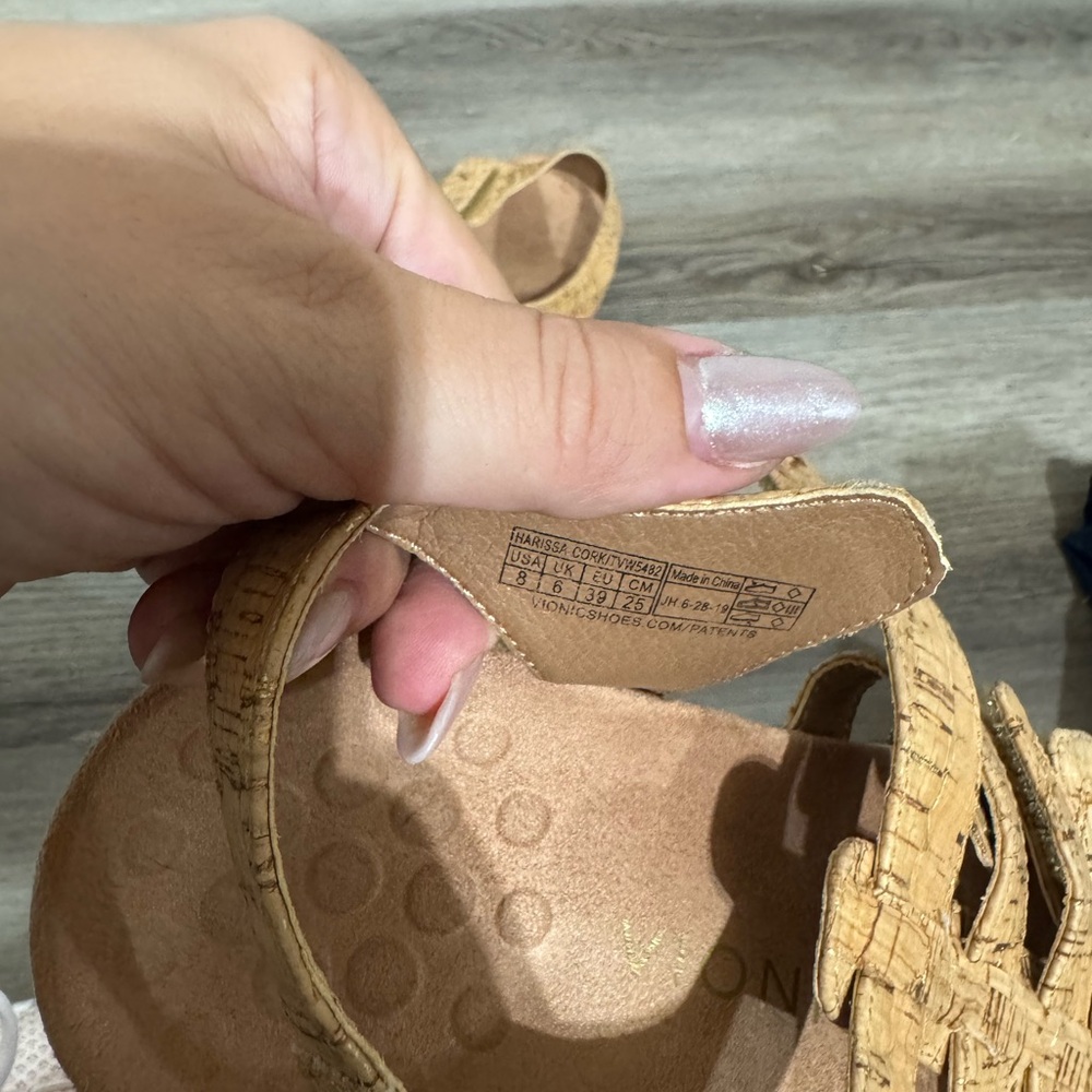Vionic Beige Cork Strap Sandals Vionic Harissa Co… - image 2